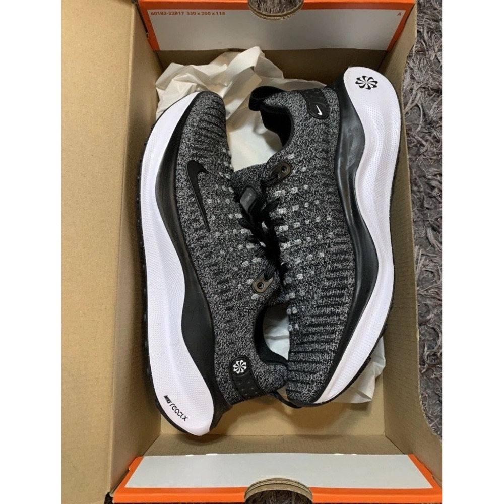 Women's Size 10 Nike ReactX Infinity Run 4 Running Shoes Black White DR2670-003 - Picture 9 of 10
